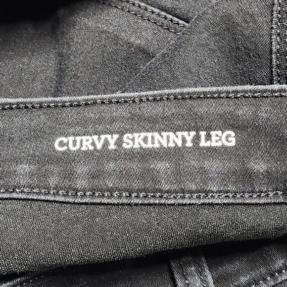 Style & Co Jeans Womens 14S Black Curvy‎ Skinny Leg Stretch Denim Pants Comfort - Picture 10 of 14